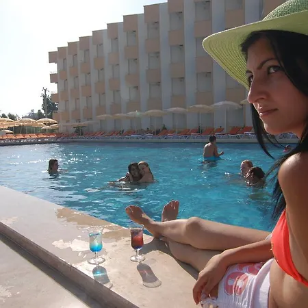 Orient Hotel
