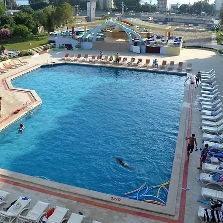 Orient Hotel